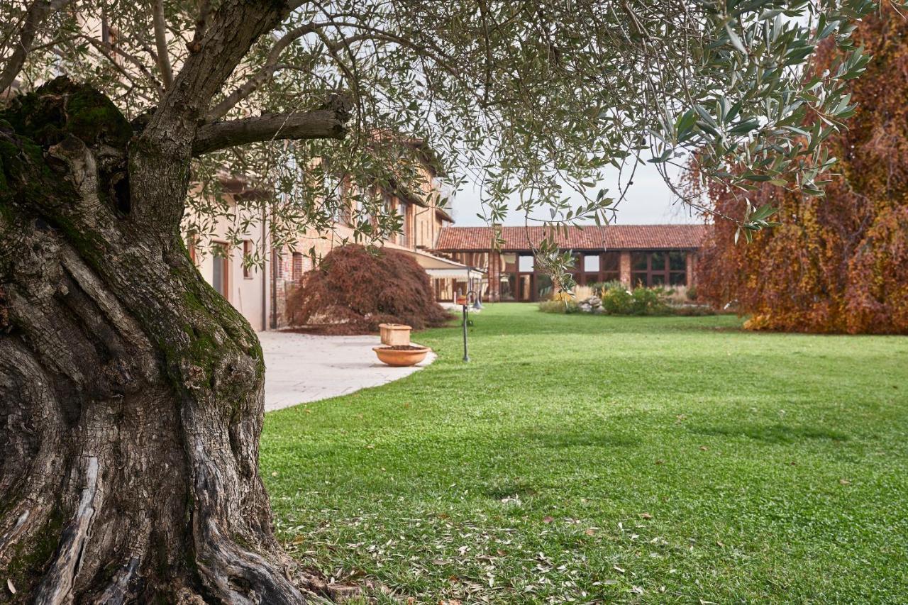 Relais Cascina Era Hotel Sandigliano Luaran gambar